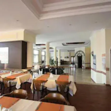 Sevkibey Hotell Alanya